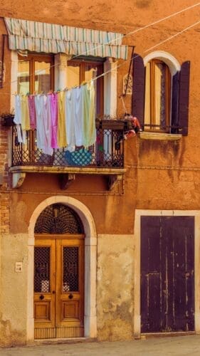 Italy Aestheitc - Laundry Day in Venice